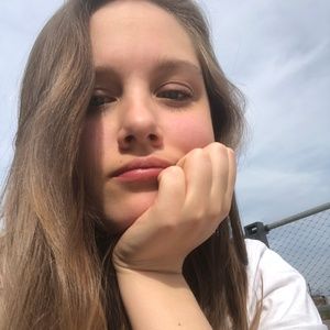 Meet your Posher, Abigail